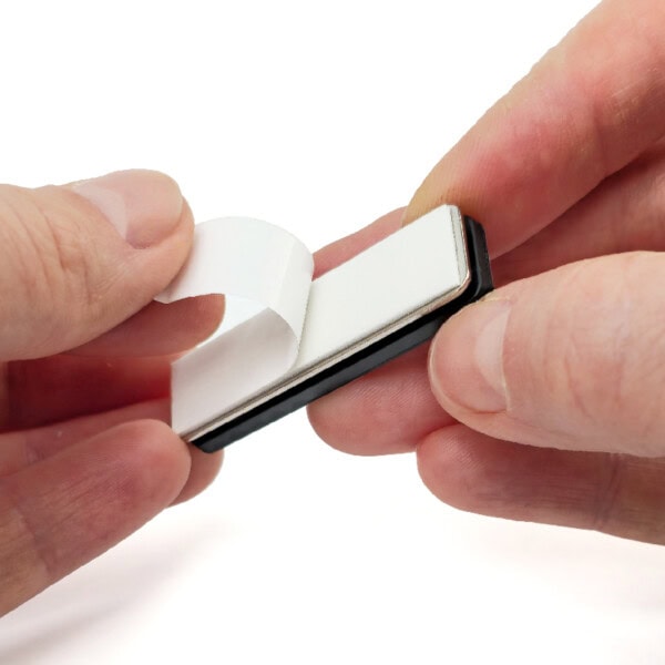 magnetic-name-badge