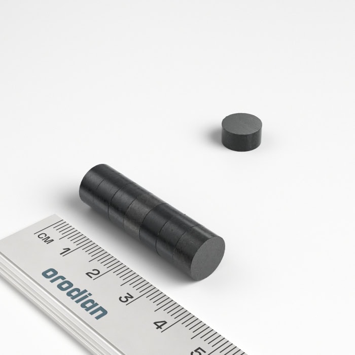 Ferrite magnets