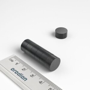 Ferrite magnets