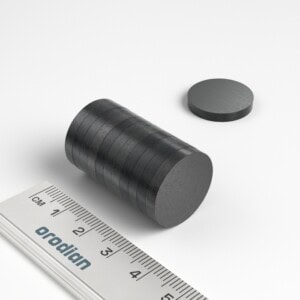 Ferrite magnet, disc, 20×3 mm - Y35