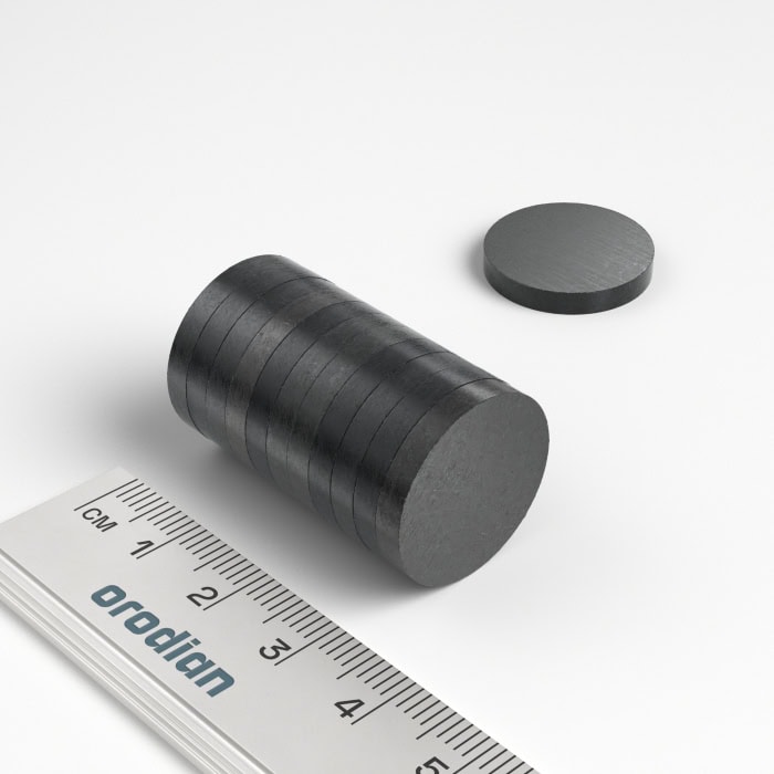Ferrite magnet, disc, 20×3 mm - Y35