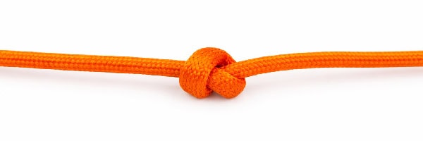 Granny knot on paracord rope