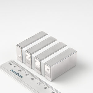 Neodymium magnet, block, 40×20×10 mm - N52