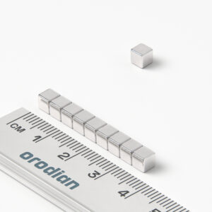 Neodymium magnet, cube, 4×4×4 mm - N42