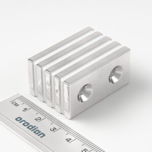 Neodymium magnet, block, 40×20×4 mm, with 2 holes M4 (south pole on the countersunk side) - N38