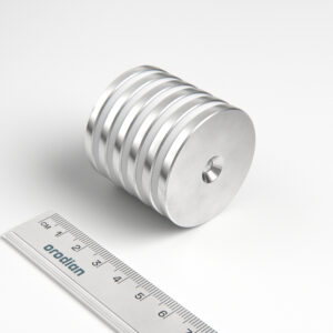 Neodymium magnet, disc, 42×4 mm, with hole M4 (north pole on the countersunk side) - N38